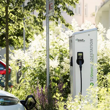 Lamiacasa 2 Balconies Private Parking * טובינגן